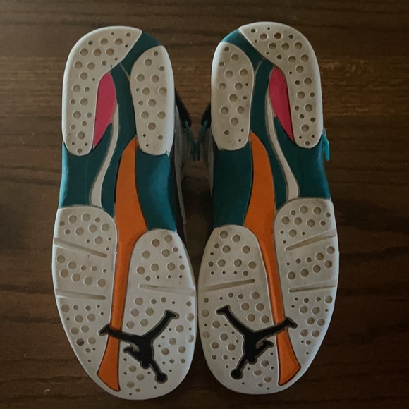 Air jordans - Picture 3 of 5